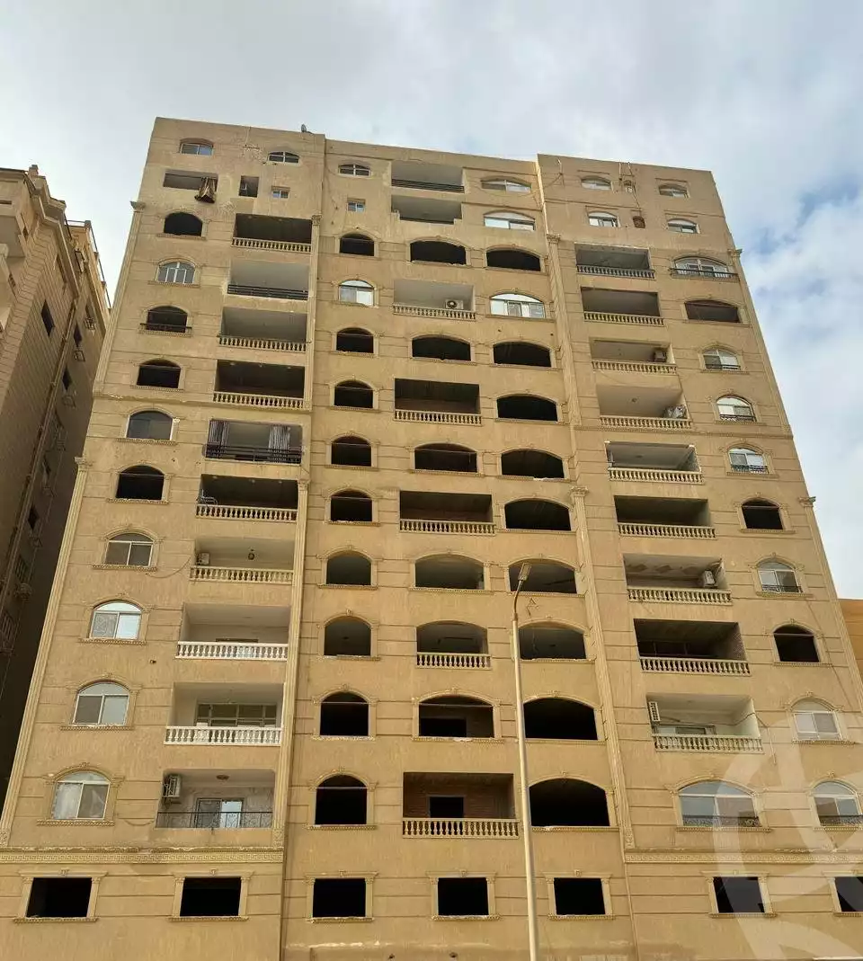 https://aqarmap.com.eg/en/listing/6046841-for-sale-cairo-mokattam-el-hadabah-el-wosta-rd-lmbhth