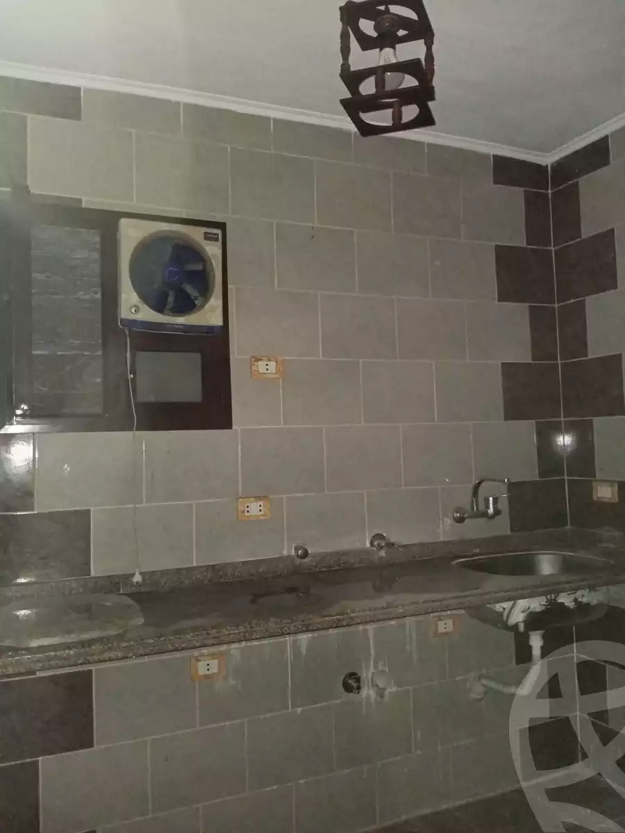 https://aqarmap.com.eg/ar/listing/6047903-for-sale-alexandria-l-jmy-lbytsh-ain-shams-st
