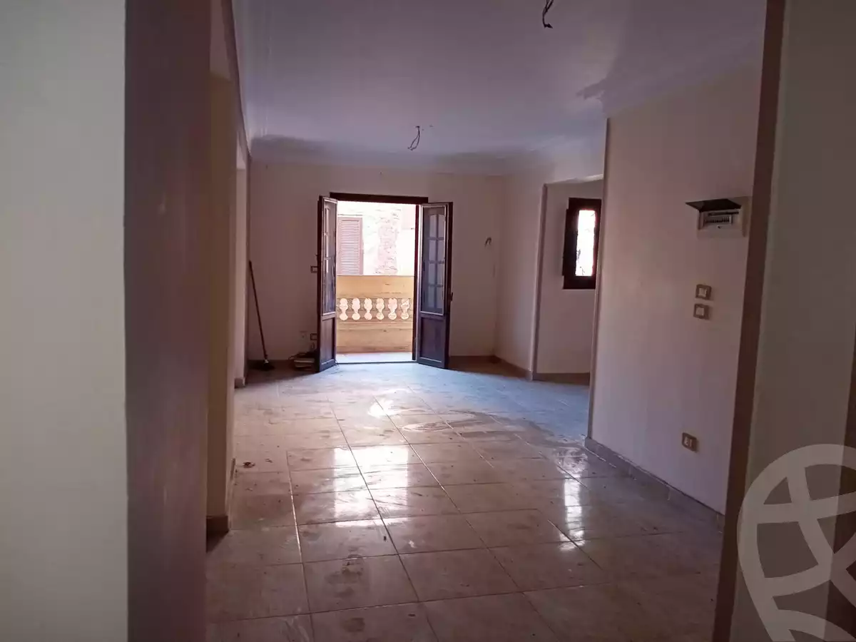 https://aqarmap.com.eg/ar/listing/6047903-for-sale-alexandria-l-jmy-lbytsh-ain-shams-st