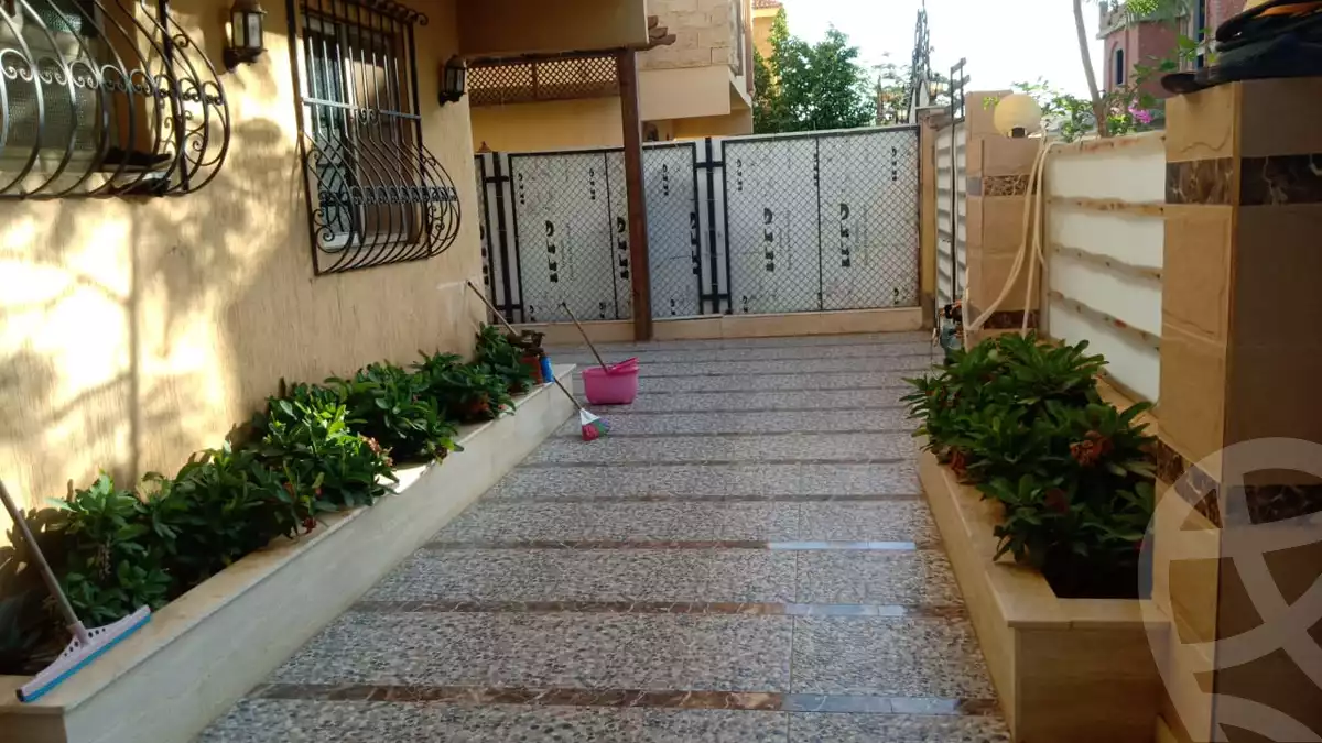 https://aqarmap.com.eg/en/listing/6048935-for-sale-cairo-6th-of-october-compounds-green-plaza-compound-qebaa