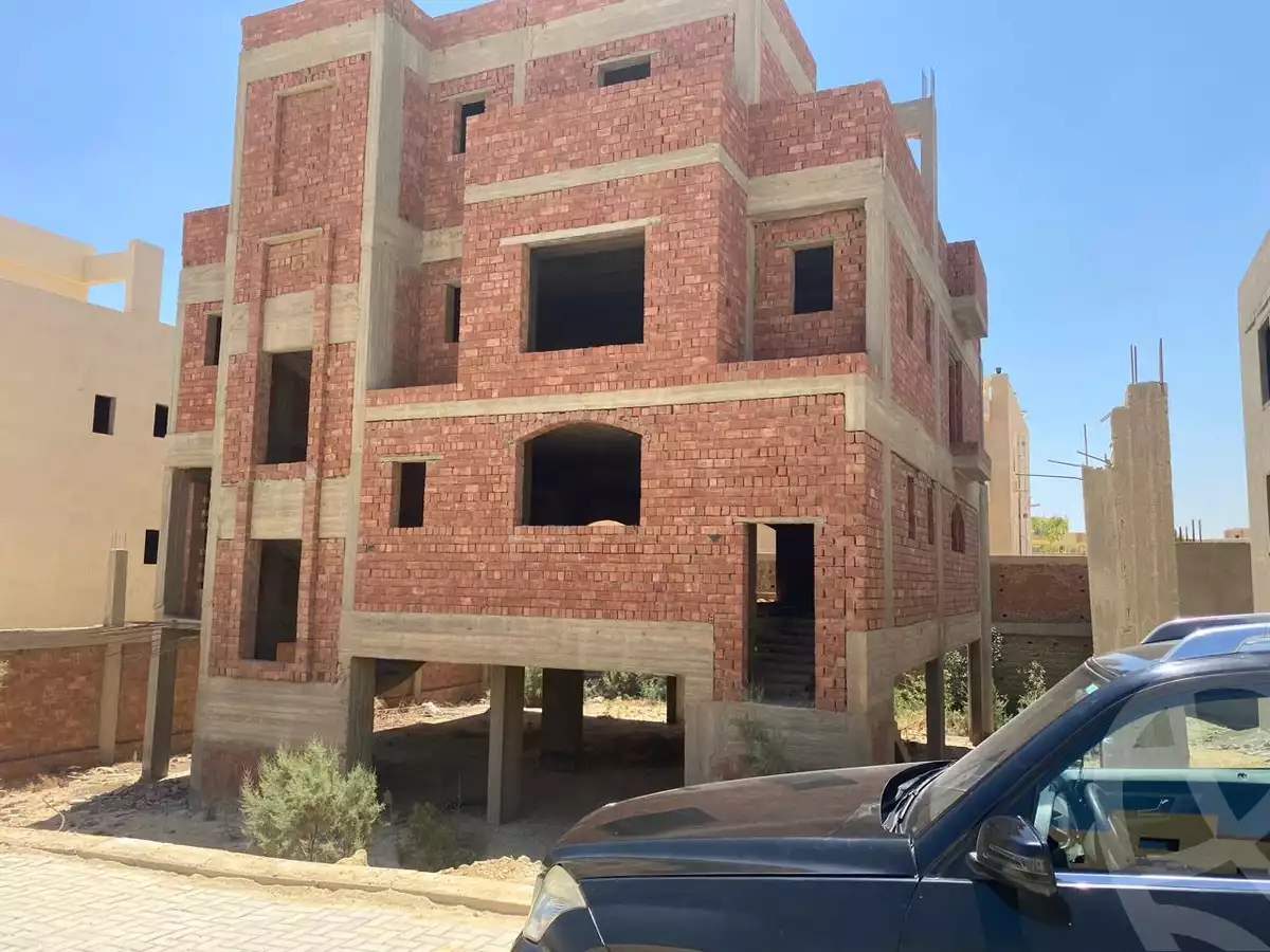 https://aqarmap.com.eg/en/listing/6049144-for-sale-cairo-6th-of-october-compounds-first-heights