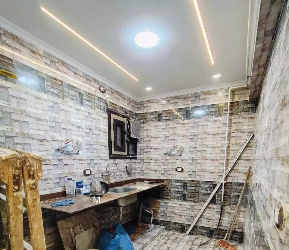 https://aqarmap.com.eg/ar/listing/6049846-for-sale-alexandria-l-jmy-lbytsh-el-reyad-st