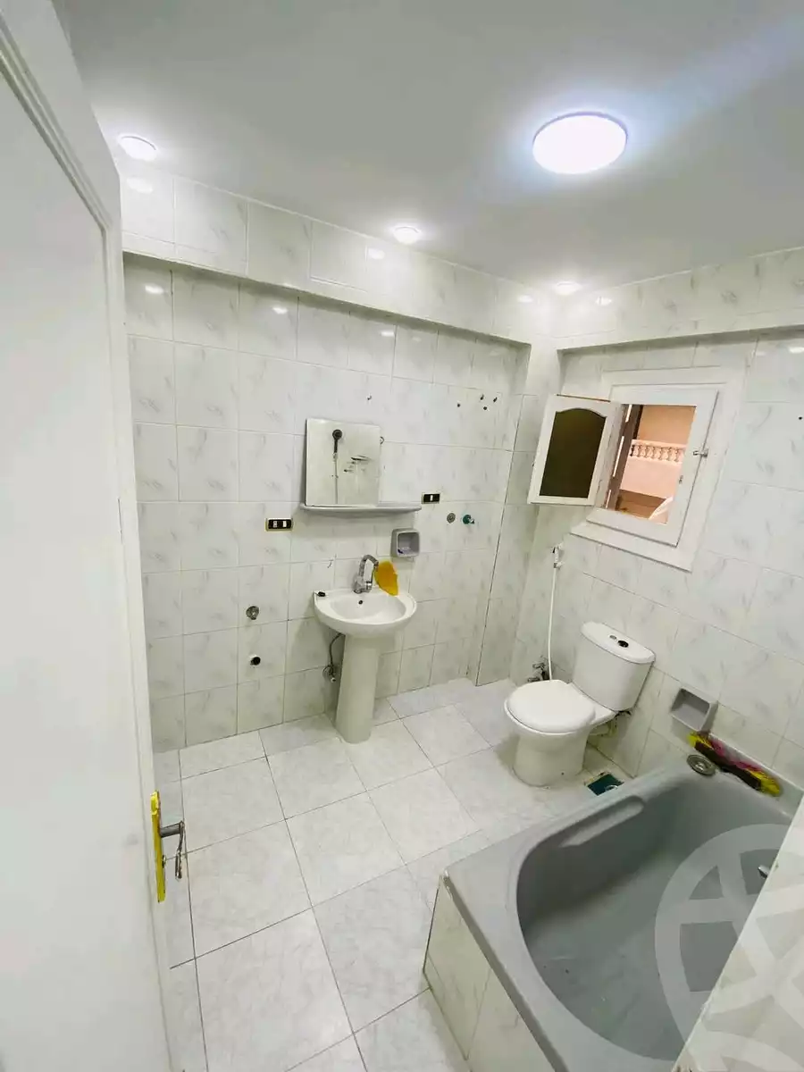 https://aqarmap.com.eg/en/listing/6049937-for-sale-alexandria-l-jmy-lbytsh-al-nouqrashi-st