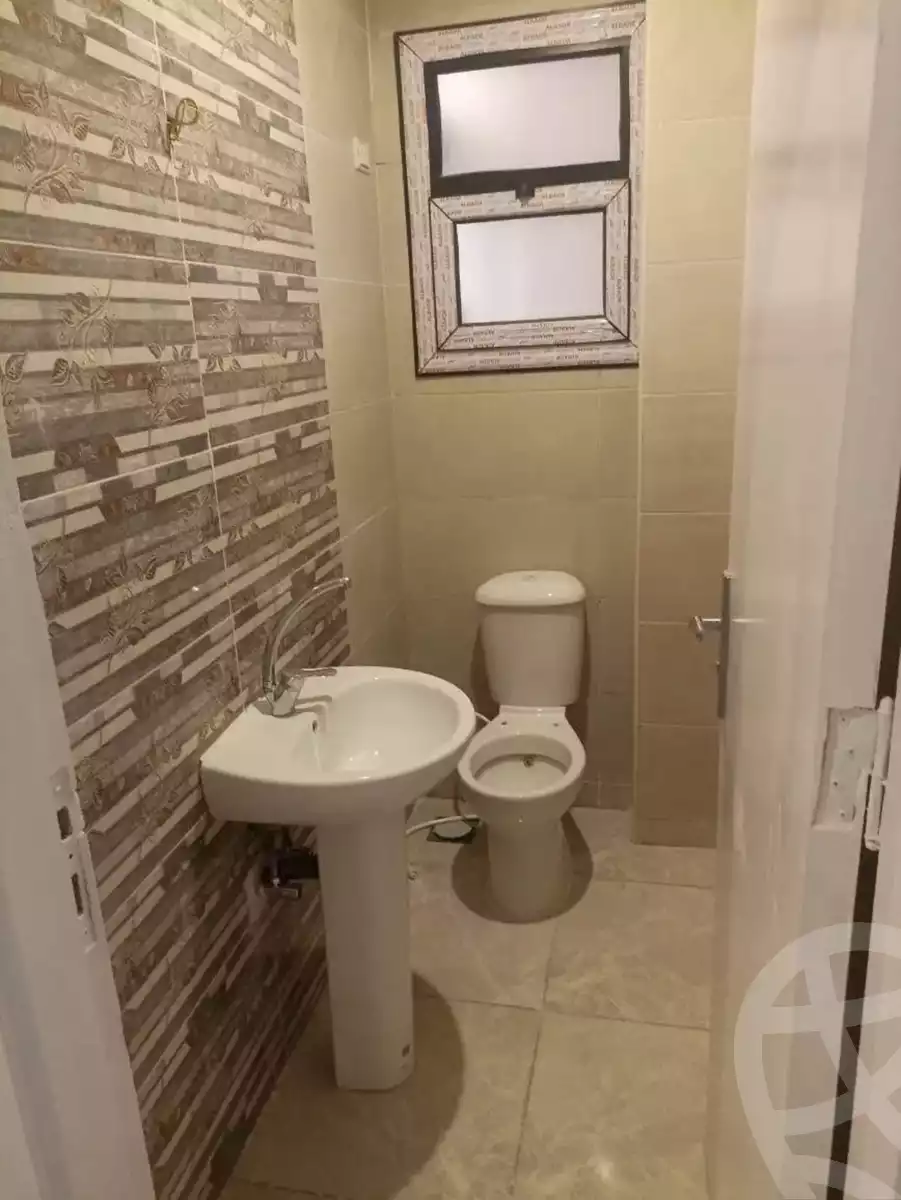 https://aqarmap.com.eg/en/listing/6050329-for-rent-cairo-mokattam-compounds-kmbwnd-jwldn-jyts