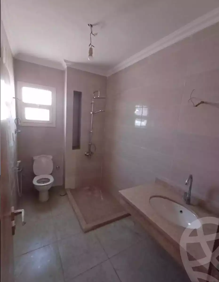 https://aqarmap.com.eg/en/listing/6050729-for-rent-cairo-mokattam-lhdb-l-ly