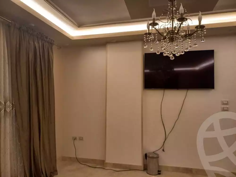 https://aqarmap.com.eg/ar/listing/6052618-for-sale-cairo-el-maadi-zahraa-el-maadi-eighth-neighborhood