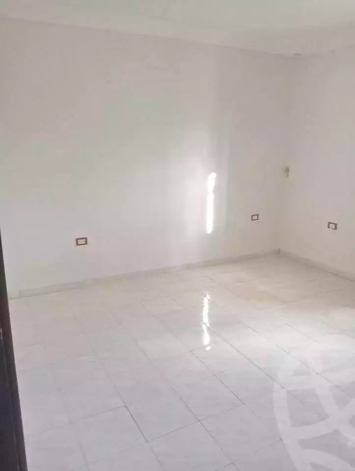 https://aqarmap.com.eg/en/listing/6053262-for-sale-alexandria-el-mandara