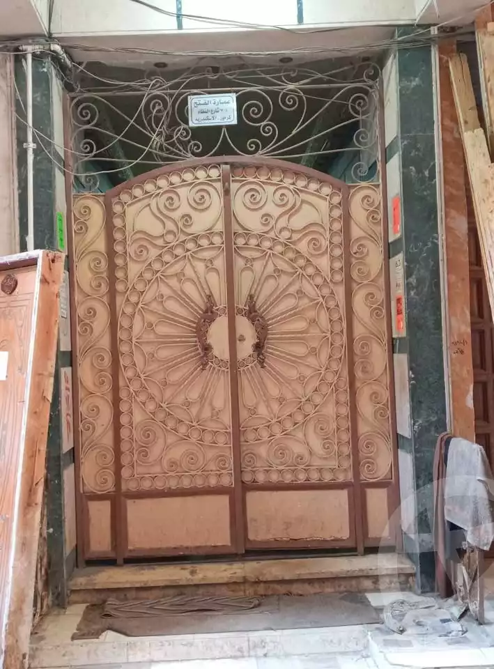 https://aqarmap.com.eg/en/listing/6054041-for-sale-alexandria-krmwz