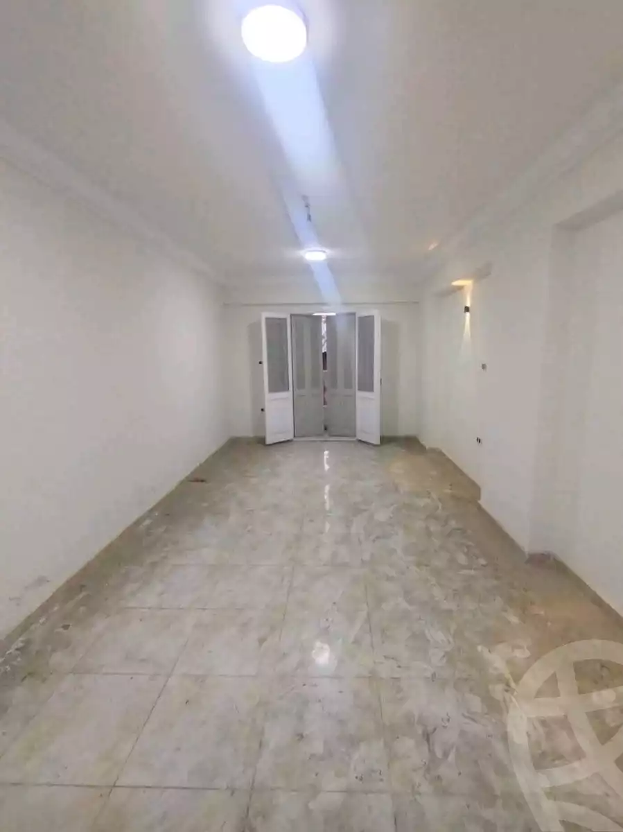 https://aqarmap.com.eg/en/listing/6054088-for-sale-alexandria-l-jmy-lbytsh-el-hanafeya-st