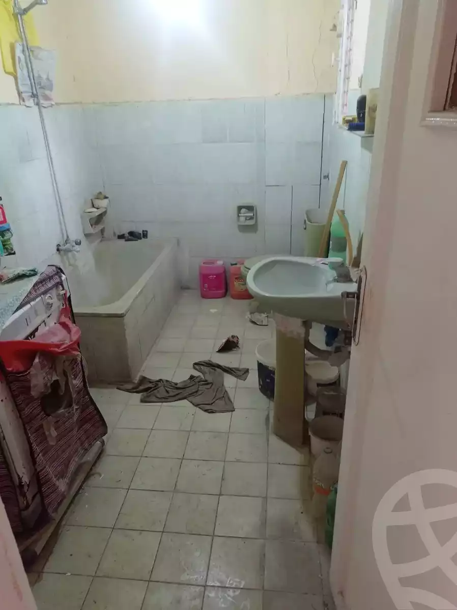 https://aqarmap.com.eg/en/listing/6054263-for-sale-alexandria-l-jmy-lbytsh-qased-kareem-st
