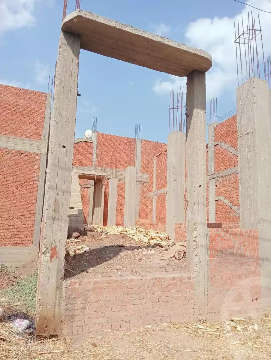 https://aqarmap.com.eg/en/listing/6054702-for-sale-qalyubia-shbeen-el-qanater-shbeen-el-qanater-city