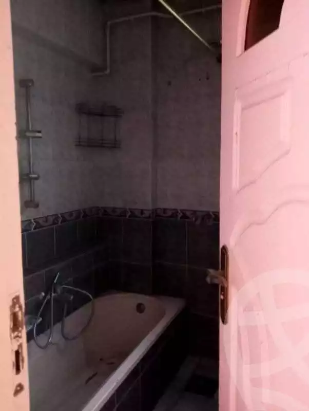 https://aqarmap.com.eg/en/listing/6054690-for-sale-alexandria-el-mandara-alex-el-mandara-qebli
