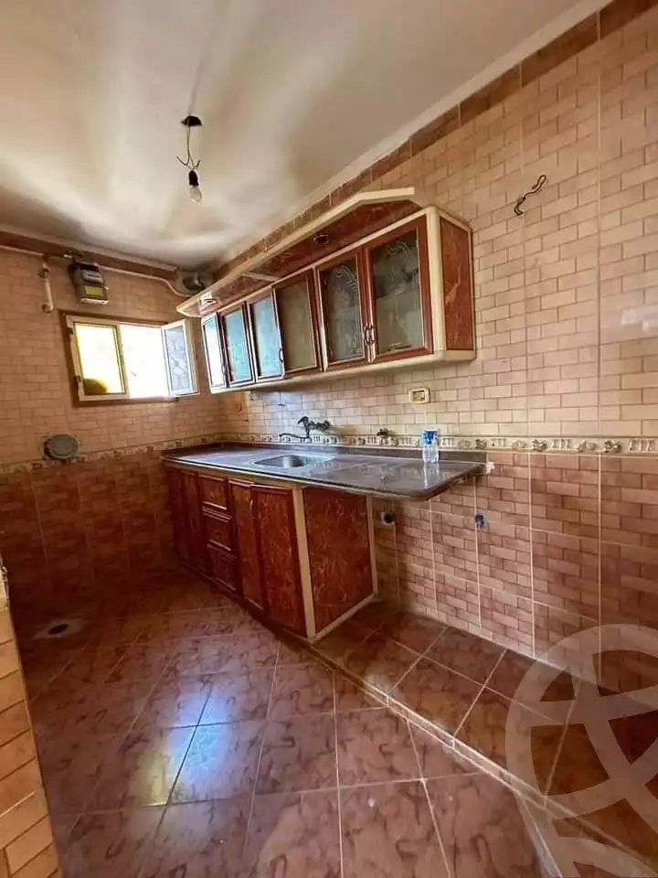 https://aqarmap.com.eg/ar/listing/6054915-for-rent-alexandria-l-jmy-lbytsh-el-hay-st
