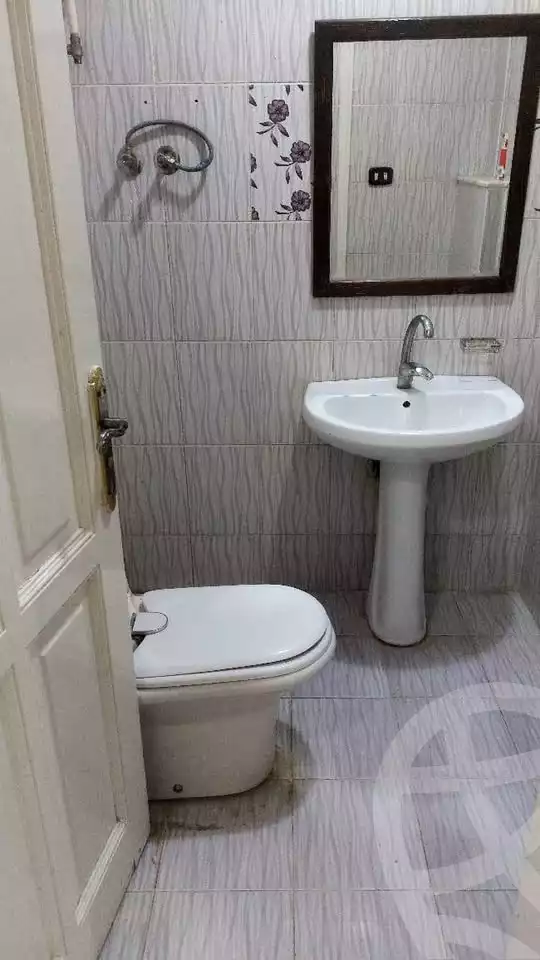https://aqarmap.com.eg/en/listing/6055228-for-rent-cairo-mokattam-el-hadabah-el-wosta-7th-zone
