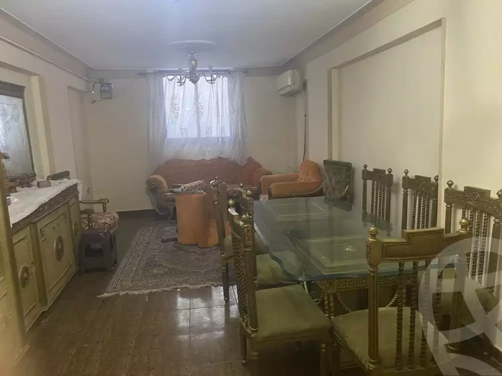 https://aqarmap.com.eg/ar/listing/6055526-for-sale-alexandria-bw-qyr-street-25