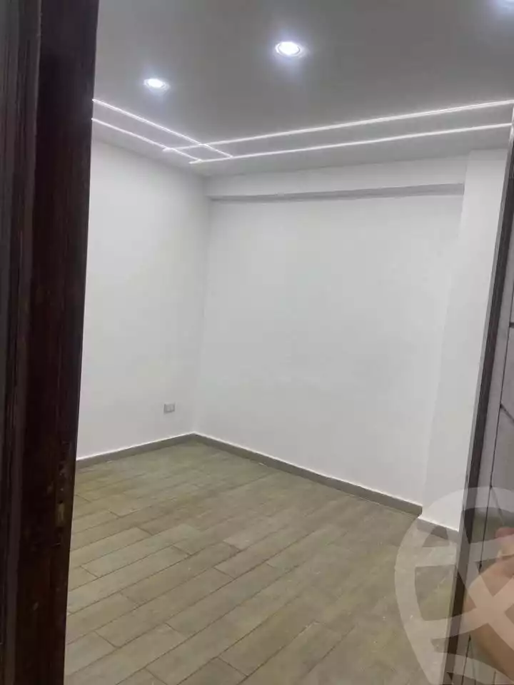 https://aqarmap.com.eg/ar/listing/6055540-for-sale-alexandria-l-jmy-lbytsh-street-8