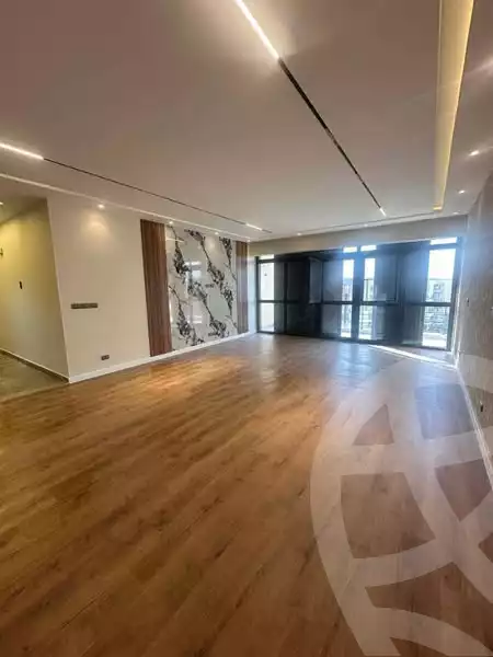 https://aqarmap.com.eg/ar/listing/6057172-for-rent-cairo-new-cairo-90th-street-south-teseen-st