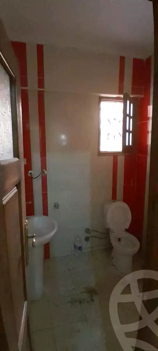 https://aqarmap.com.eg/en/listing/6057220-for-sale-alexandria-l-jmy-lbytsh-el-hanafeya-st