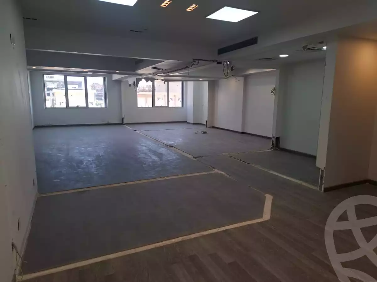 https://aqarmap.com.eg/ar/listing/6057221-for-rent-cairo-new-cairo-90th-street-northern-90th-street