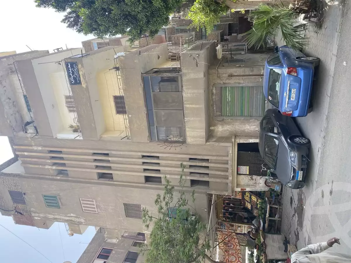 https://aqarmap.com.eg/ar/listing/6057279-for-sale-cairo-helwan-mohamed-sayed-ahmed-st