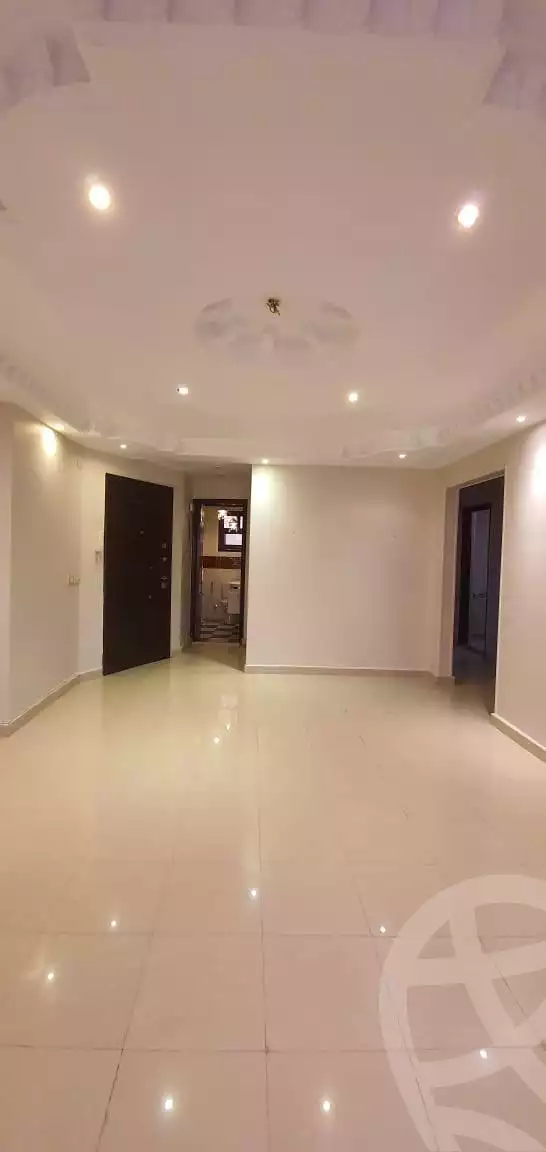 https://aqarmap.com.eg/en/listing/6057812-for-sale-cairo-mokattam-compounds-kmbwnd-jwldn-jyts
