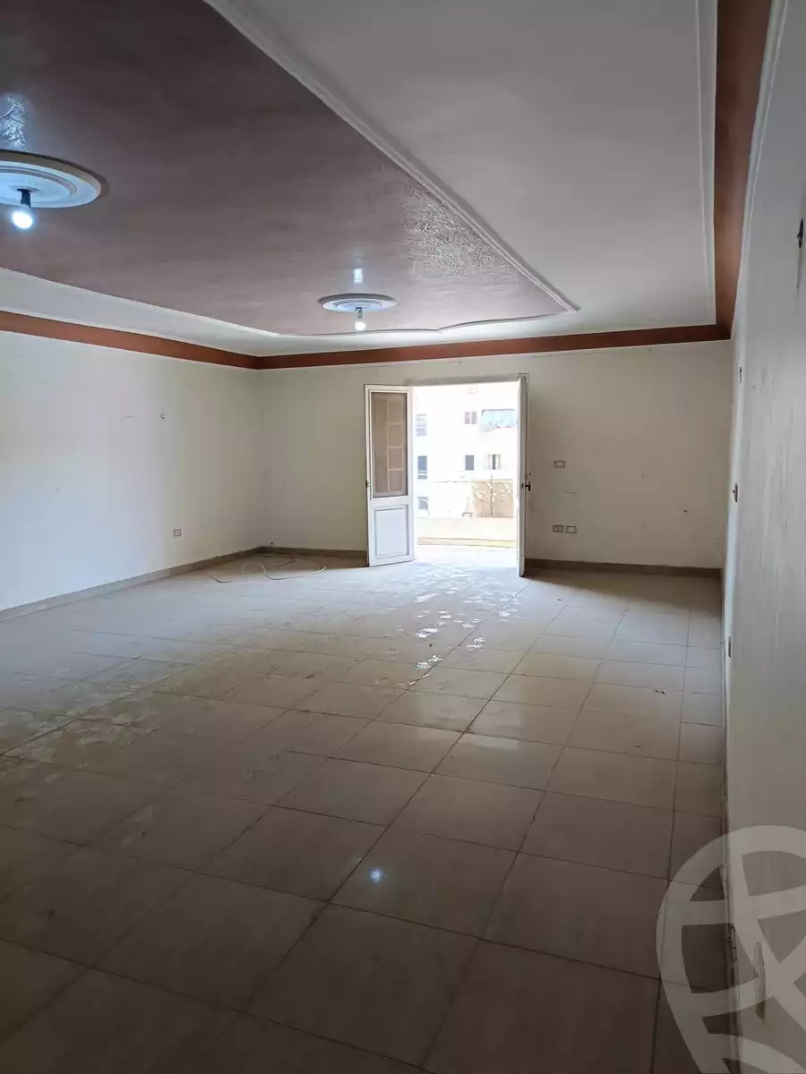 https://aqarmap.com.eg/en/listing/6058086-for-rent-cairo-mokattam-lhdb-l-ly-shareaa-9