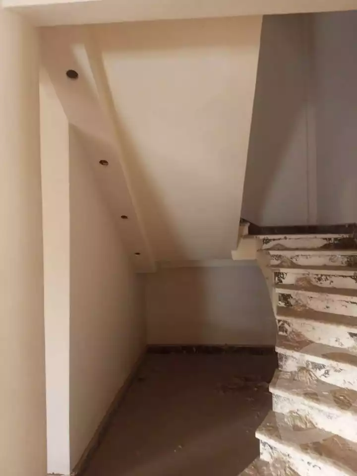 https://aqarmap.com.eg/en/listing/6058299-for-sale-cairo-mokattam-compounds-kmbwnd-jwldn-jyts