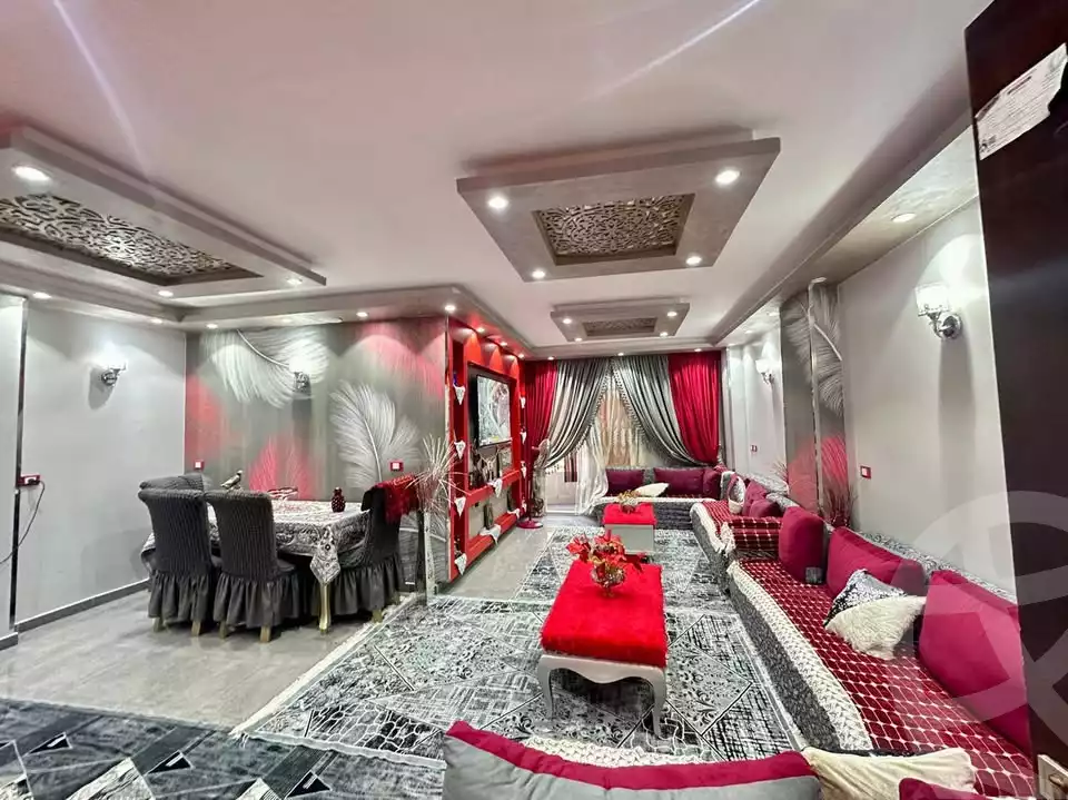 https://aqarmap.com.eg/en/listing/6059120-for-sale-cairo-mokattam-compounds-kmbwnd-jwldn-jyts