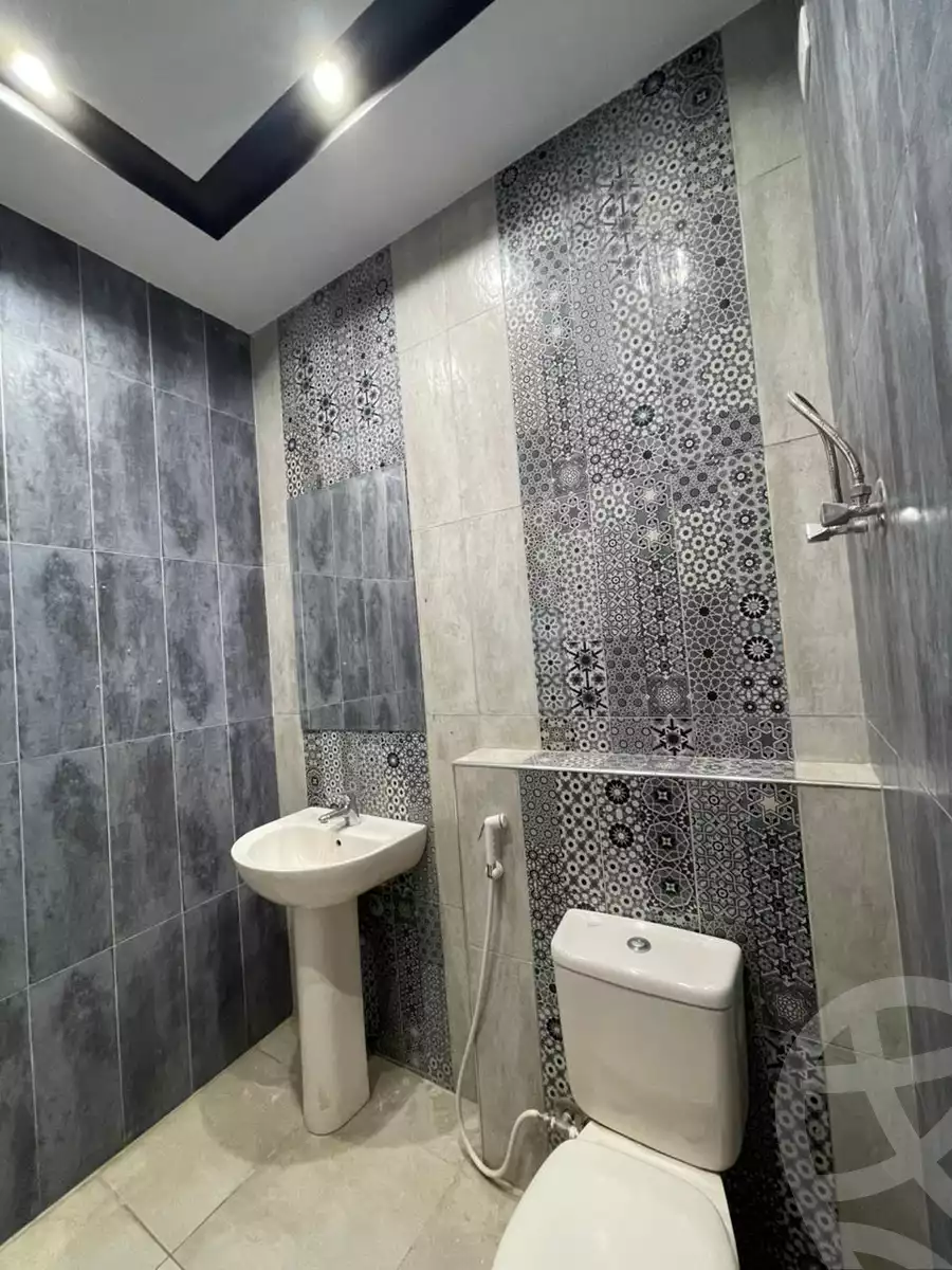 https://aqarmap.com.eg/ar/listing/6059113-for-rent-cairo-new-cairo-90th-street-northern-90th-street