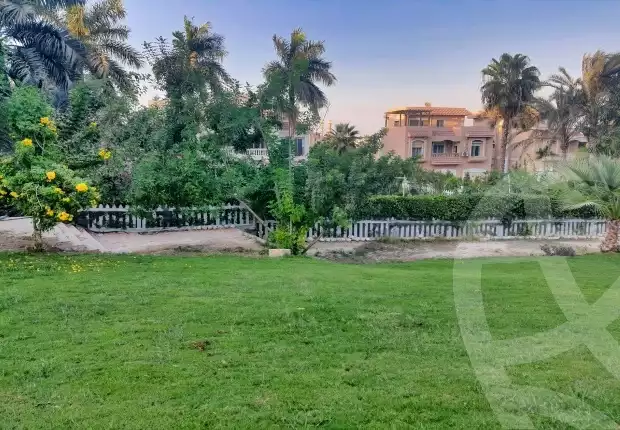 https://aqarmap.com.eg/ar/listing/6059345-for-sale-cairo-el-sheikh-zayed-city-compounds-zayed-2000