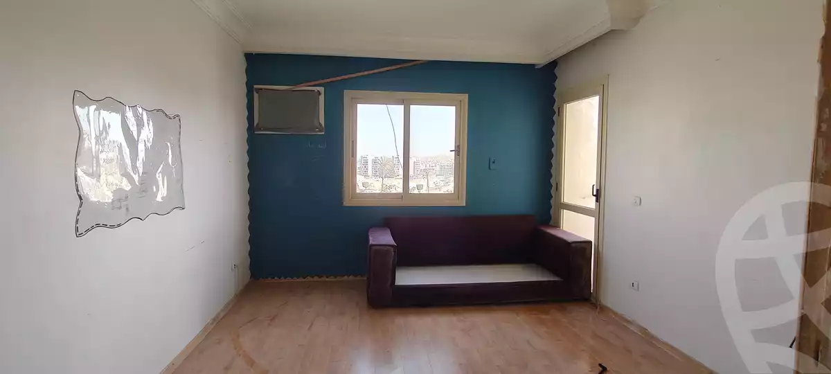 https://aqarmap.com.eg/ar/listing/6059635-for-sale-cairo-el-sheikh-zayed-city-compounds-zayed-2000