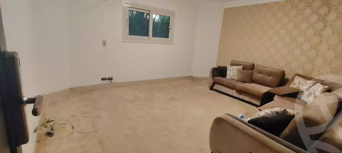https://aqarmap.com.eg/en/listing/6059934-for-sale-cairo-el-sheikh-zayed-city-compounds-kmbwnd-ljwmn