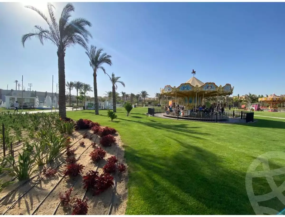 https://aqarmap.com.eg/en/listing/6060129-for-sale-cairo-el-sheikh-zayed-city-compounds-zyd-wr-llttwyr-park-towers-zed-el-sheikh-zayed-compound