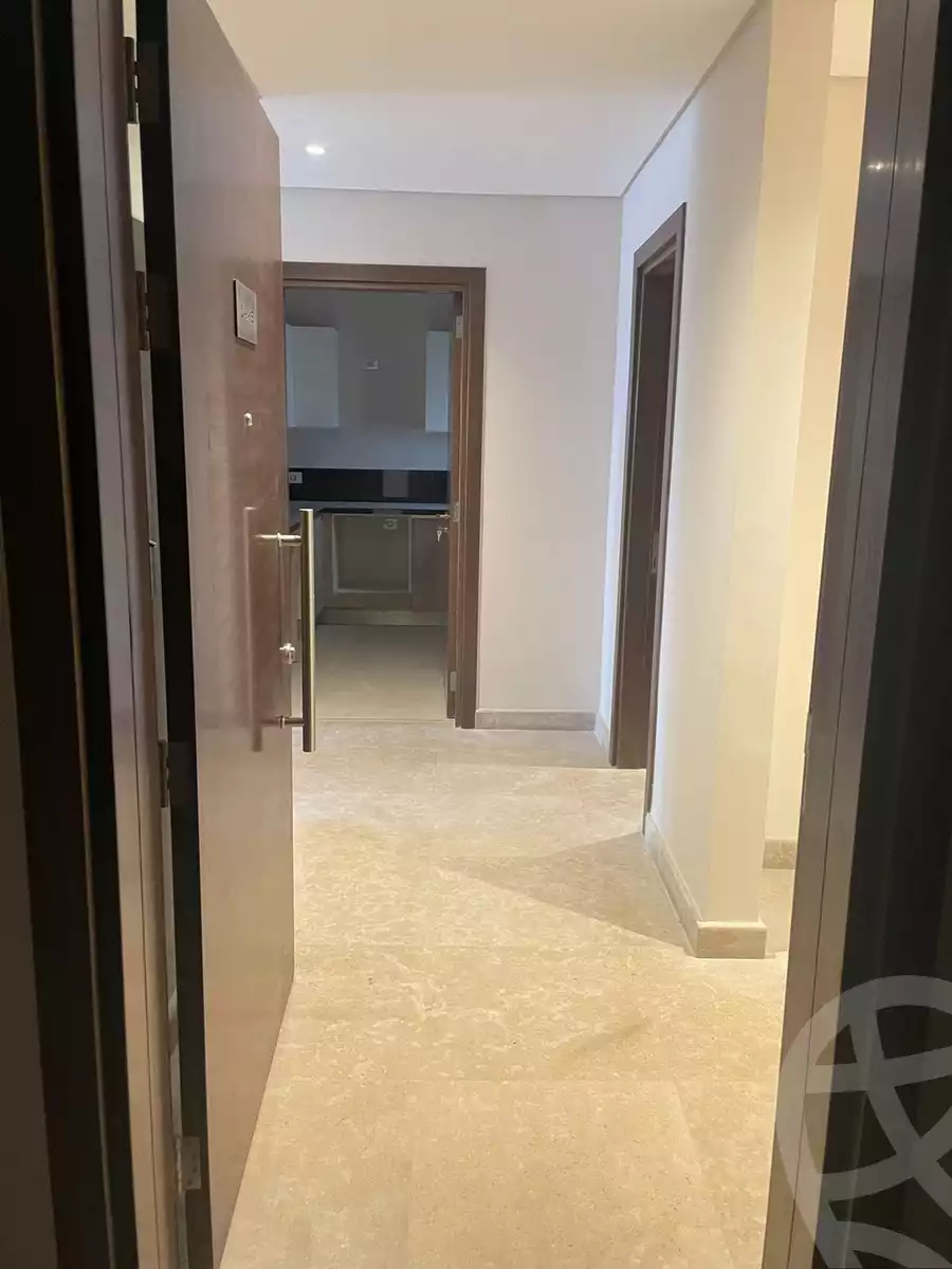https://aqarmap.com.eg/en/listing/6060129-for-sale-cairo-el-sheikh-zayed-city-compounds-zyd-wr-llttwyr-park-towers-zed-el-sheikh-zayed-compound