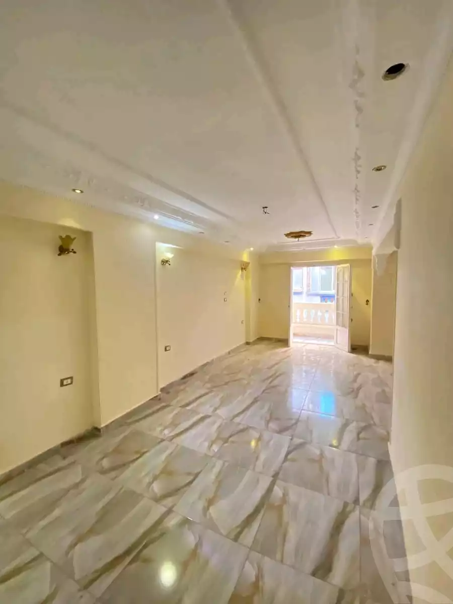 https://aqarmap.com.eg/ar/listing/6060131-for-sale-alexandria-l-jmy-lbytsh-el-zohour-st
