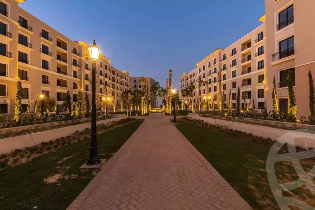 https://aqarmap.com.eg/en/listing/6060310-for-sale-cairo-el-sheikh-zayed-city-compounds-kmbwnd-fyldj-wyst-dr-llttwyr