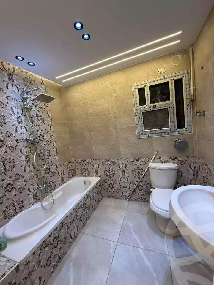 https://aqarmap.com.eg/en/listing/6060658-for-sale-cairo-hadayek-el-ahram-mntq-z