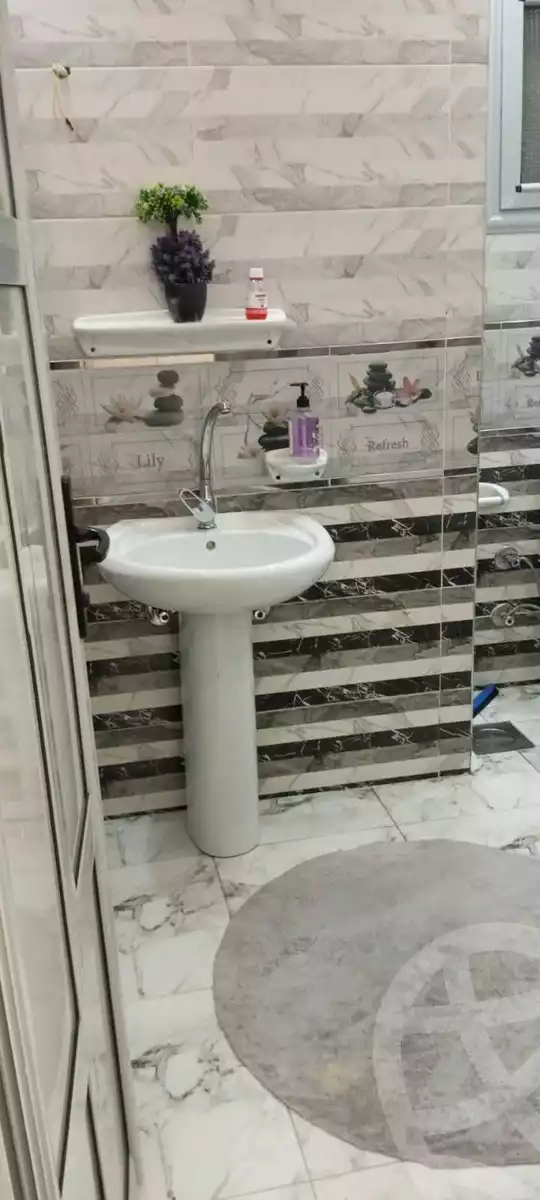 https://aqarmap.com.eg/en/listing/6060907-for-sale-alexandria-l-jmy-bw-ywsf