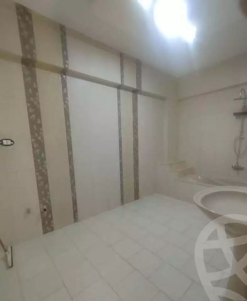 https://aqarmap.com.eg/ar/listing/6061361-for-sale-alexandria-lsywf-el-falki