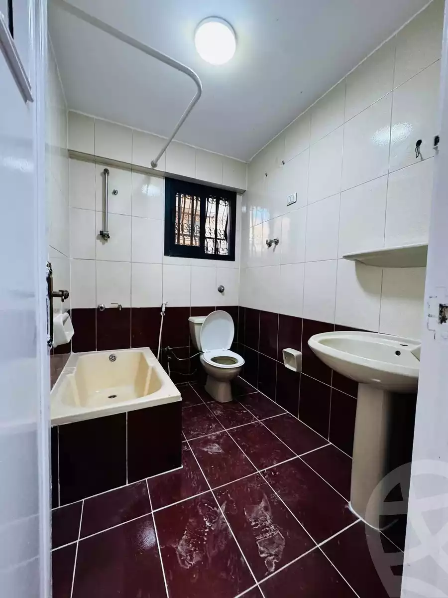 https://aqarmap.com.eg/en/listing/6061472-for-sale-alexandria-l-jmy-shataa-el-nakheel
