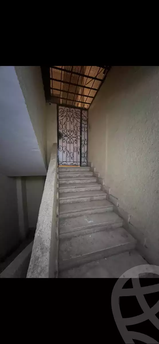 https://aqarmap.com.eg/en/listing/6044504-for-rent-cairo-6th-of-october-el-ahyaa-neighborhood-1st