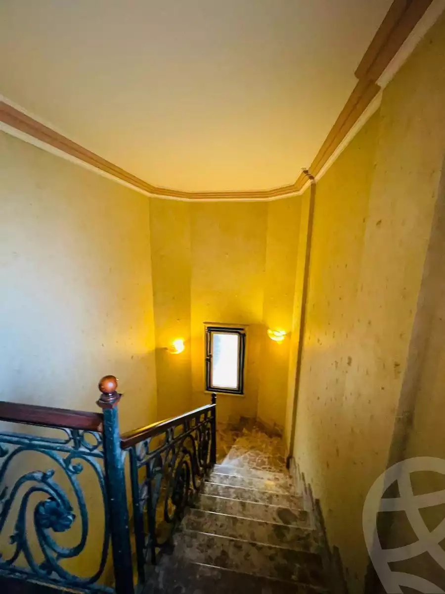 https://aqarmap.com.eg/en/listing/6062039-for-sale-cairo-el-sheikh-zayed-city-compounds