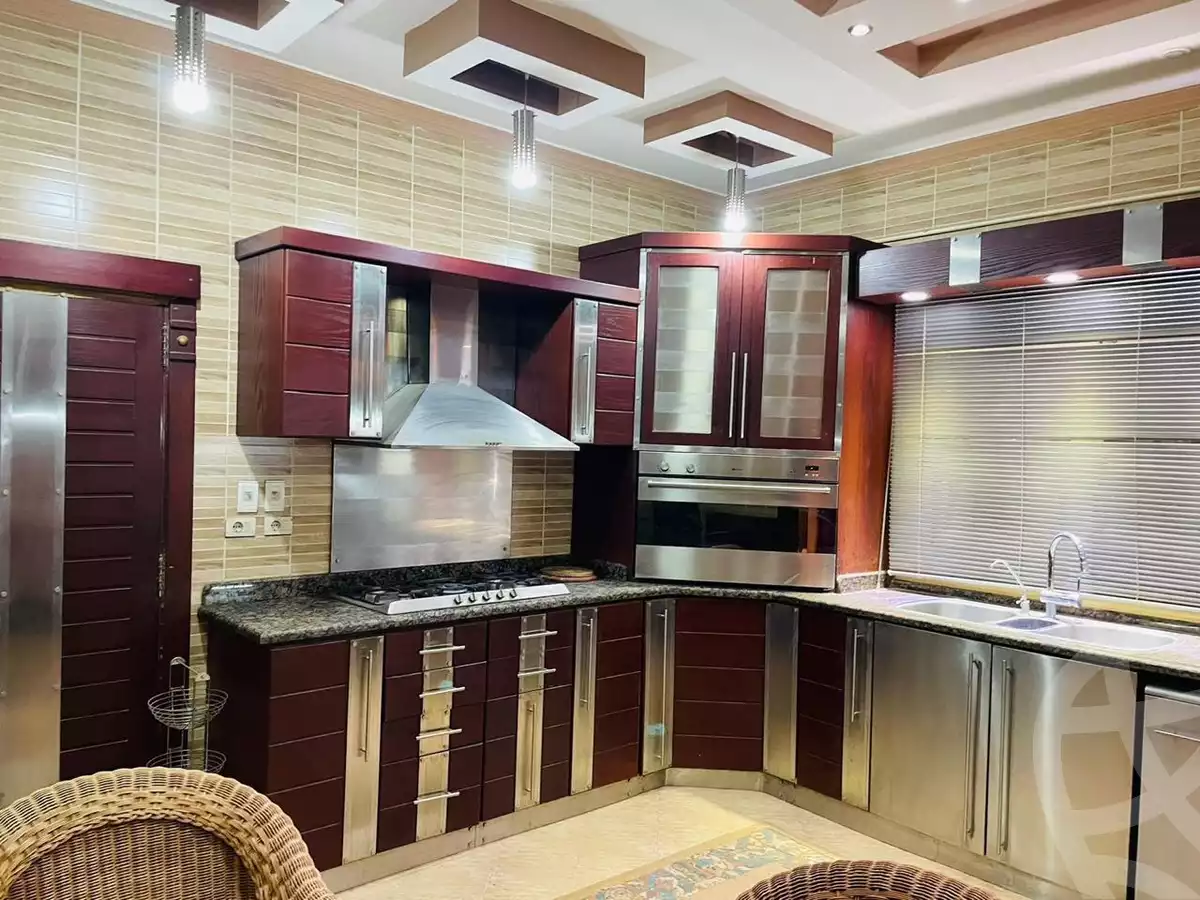 https://aqarmap.com.eg/en/listing/6062039-for-sale-cairo-el-sheikh-zayed-city-compounds