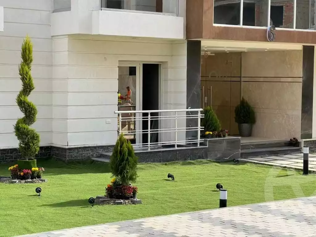 https://aqarmap.com.eg/ar/listing/6063434-for-sale-cairo-new-administrative-capital-r7-oia