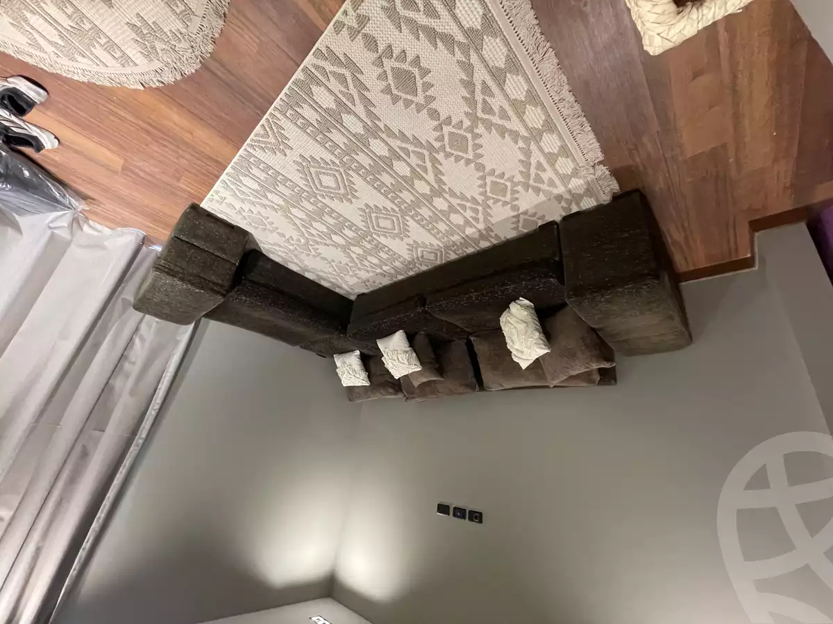 https://aqarmap.com.eg/en/listing/6064080-for-rent-cairo-6th-of-october-compounds-october-plaza