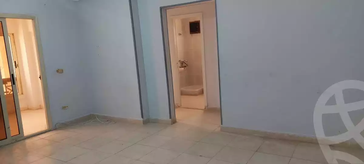 https://aqarmap.com.eg/en/listing/6064230-for-rent-cairo-mokattam-compounds-kmbwnd-jwldn-jyts