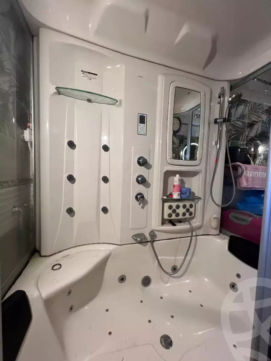 https://aqarmap.com.eg/en/listing/6065363-for-sale-cairo-el-maadi-degla-street-206