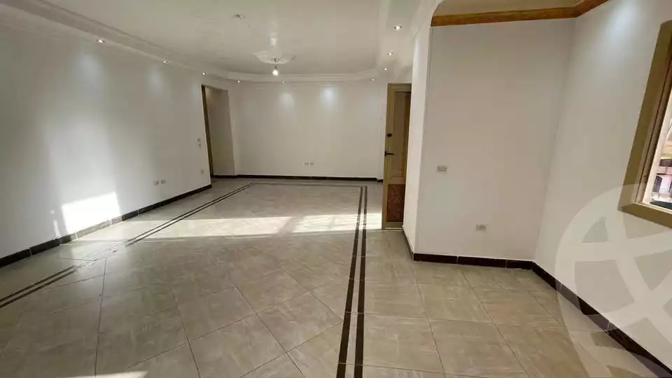 https://aqarmap.com.eg/ar/listing/6066627-for-sale-cairo-mokattam-el-hadabah-el-wosta-el-mantaqa-el-rabaa-street-33