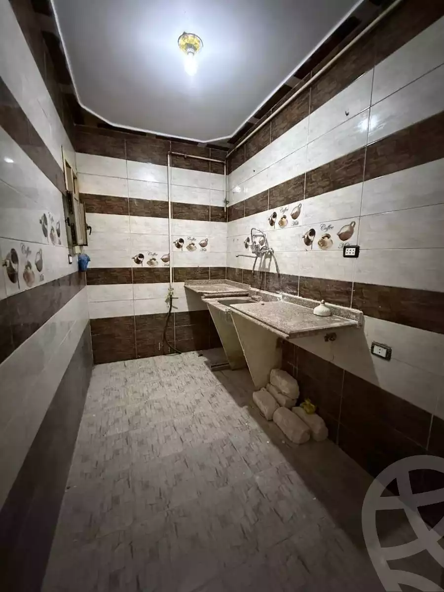 https://aqarmap.com.eg/en/listing/6066702-for-sale-alexandria-l-jmy-lbytsh-el-zohour-st