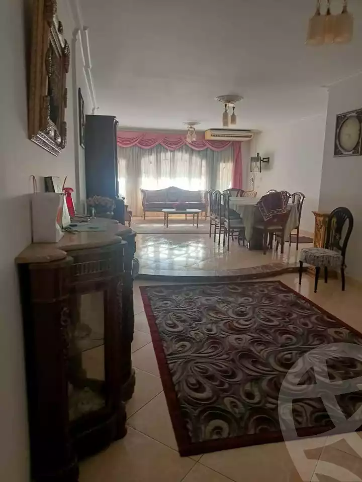 https://aqarmap.com.eg/ar/listing/6067565-for-sale-alexandria-ganaklis-shr-mrtdy-bsh